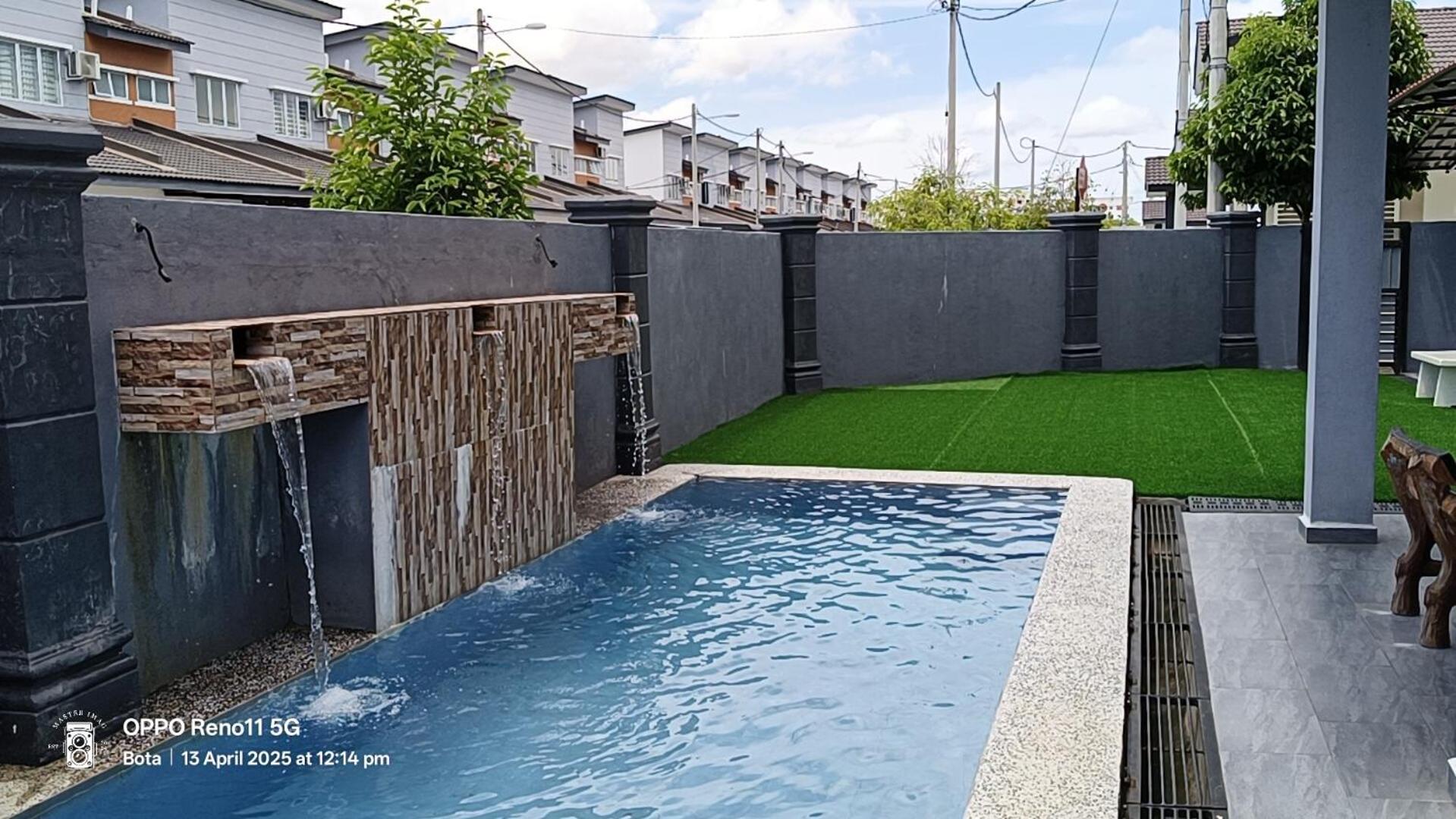 Rania Homestay With Private Pool Seri Iskandar Perak Near Utp Uitm Kampong Bota Road Exterior foto